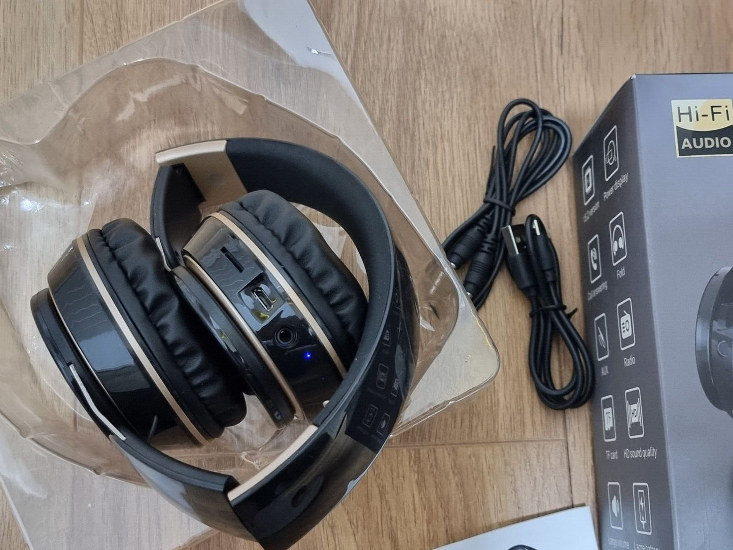Powerful Bass Wireless over Ear Bluetooth 5.0 Headphones Deep Bass Headset